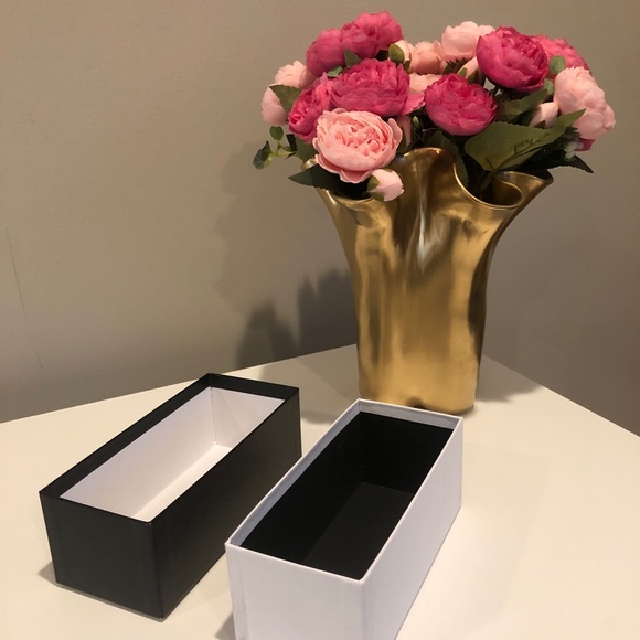 Authentic Chanel Box - Picture 4 of 5